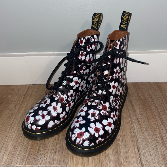 Dr. Martens Shoes - Dr. Martens 1460 Pascal Pansy Lace-Up Boots